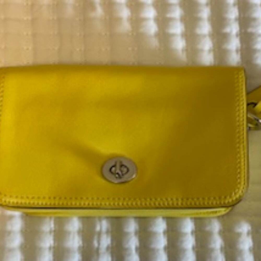 Coach Legacy Penny Crossbody bag, style 19914, with tassels and Coach hang tag. - Picture 3 of 5
